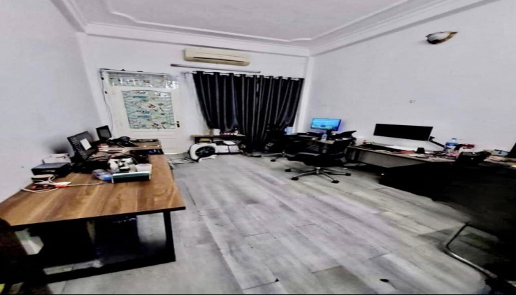 Cho thuê nhà LÀM VP, KD, Ở ngõ ô tô 150 Lê Trọng Tấn, 40m2, 3 tầng, 3 ngủ, 10 Triệu - vào ngay